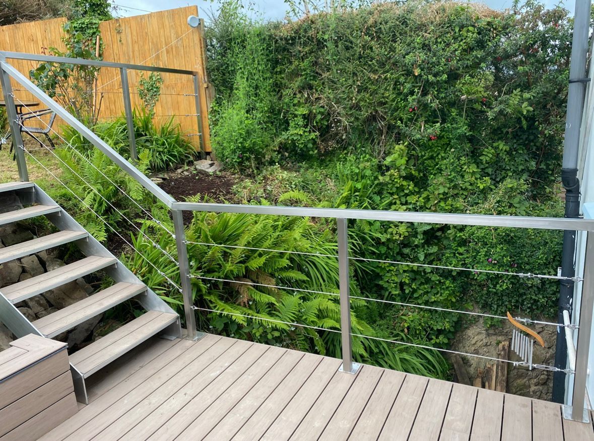 Cable Rail Deck & Staircase